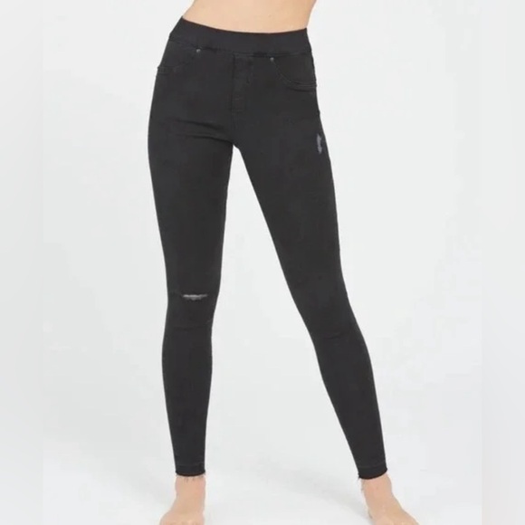 Spanx NWT Black Vintage Distressed Denim Leggings Sz XS Pull on skinny jeans - Picture 2 of 9